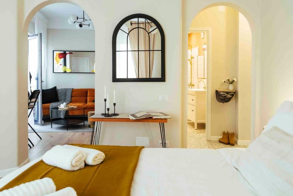 Stunning Views - Top Location - Netflix + Balcony Bukarest Eksteriør billede